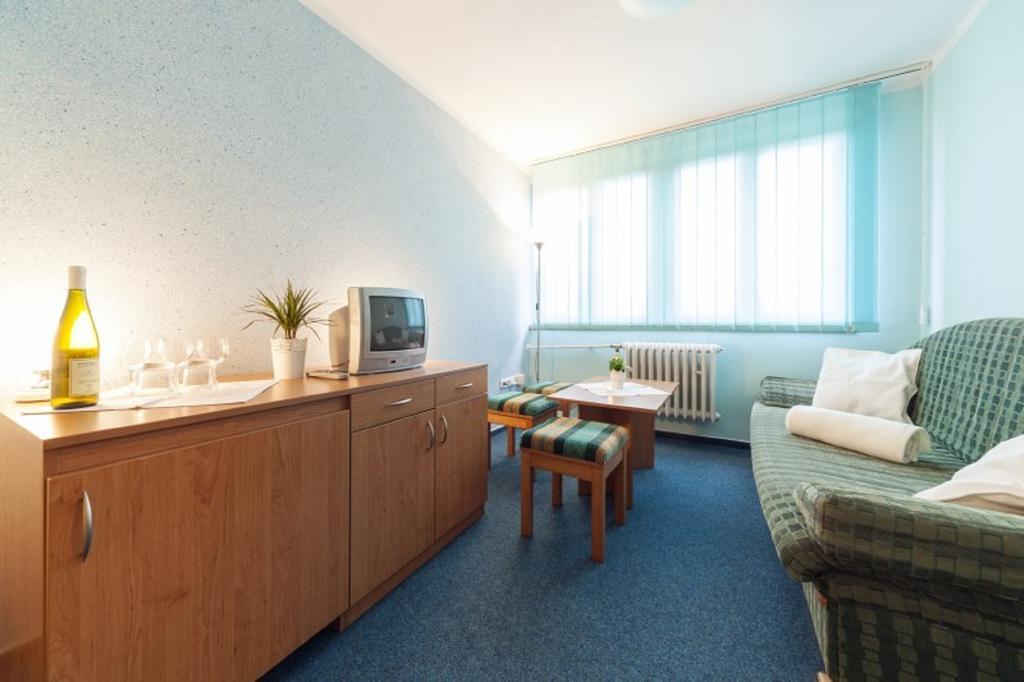 Penzion Forman Hotel Rožnov pod Radhoštěm Kamer foto